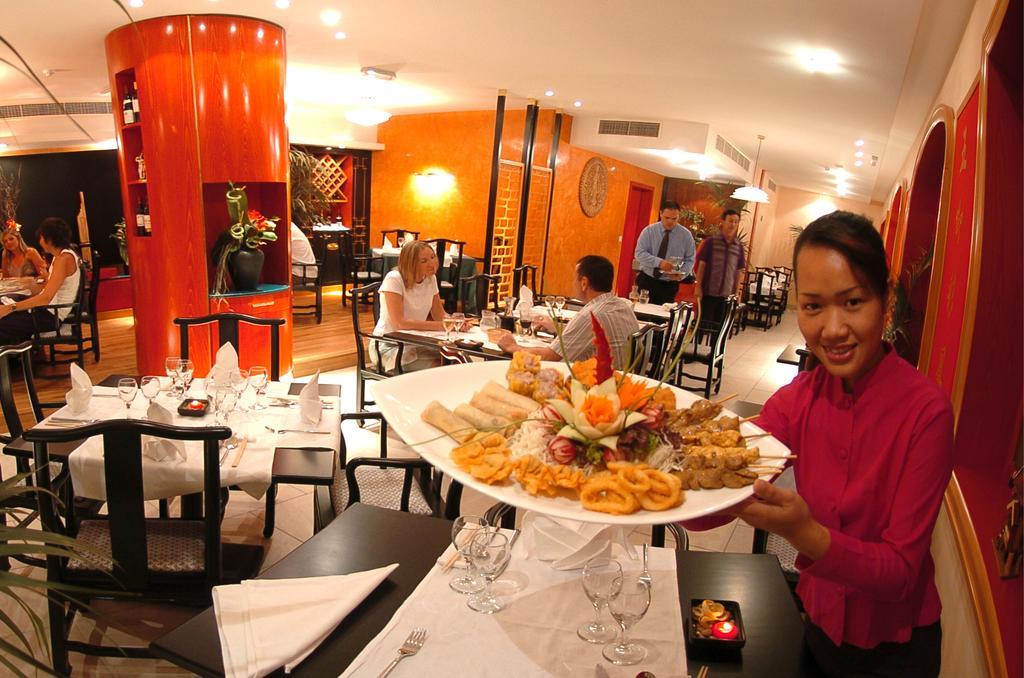 סליאמה Fortina Spa Resort מראה חיצוני תמונה A restaurant in Hanoi
