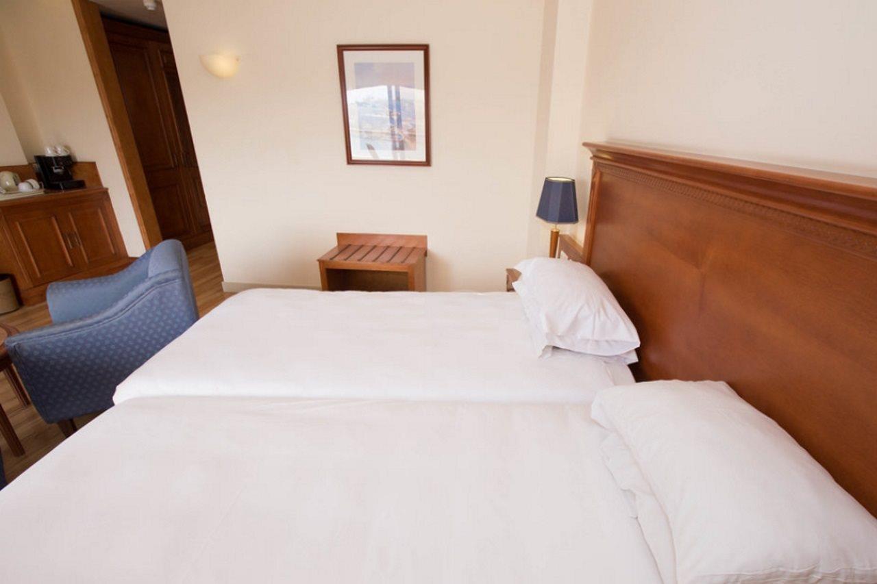 סליאמה Fortina Spa Resort מראה חיצוני תמונה A bedroom at the hotel
