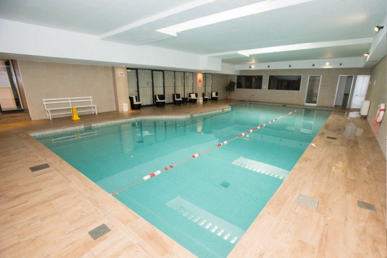 סליאמה Fortina Spa Resort מראה חיצוני תמונה The swimming pool at the hotel